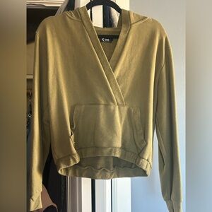 Zyia crop sweatshirt